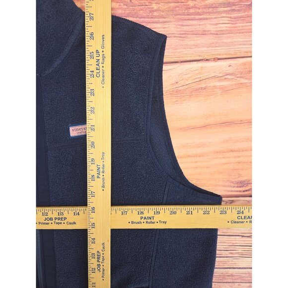 Vineyard Vines Cozy Fleece Vest Medium Elevate Your Layering Game - Picture 11 of 11